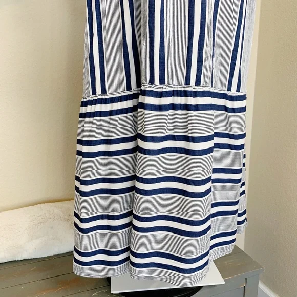 ❌SOLD❌ Pink blush | Blue and White Striped Maxi Dress | Size: S - Picture 3 of 9